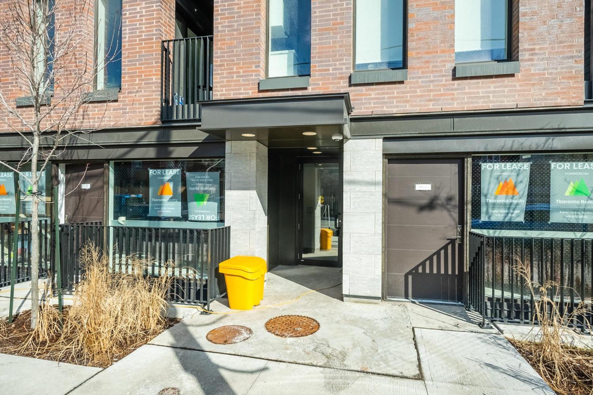 Spacious 2Br Apartment - Regent Park Near Downtown Toronto Exterior photo