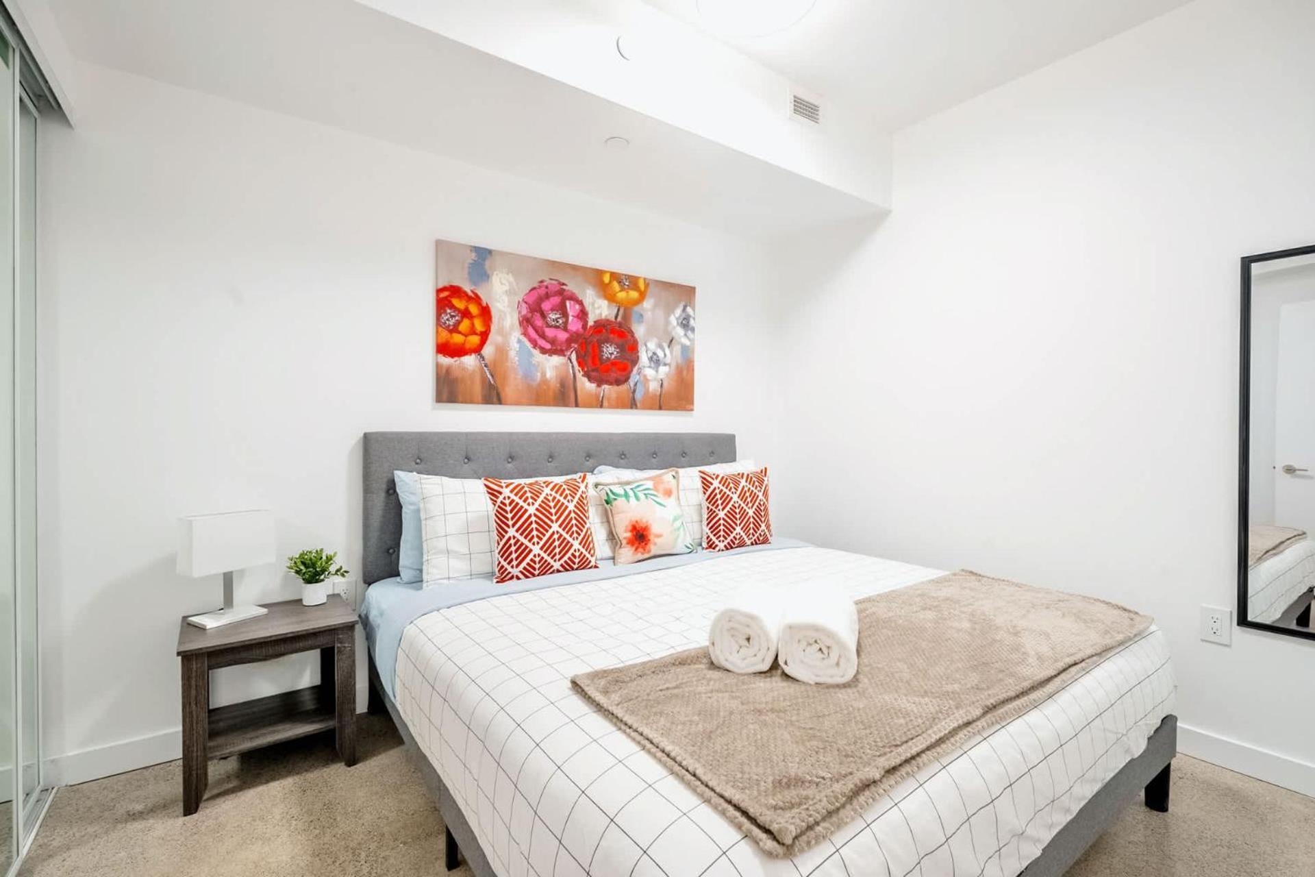 Spacious 2Br Apartment - Regent Park Near Downtown Toronto Exterior photo